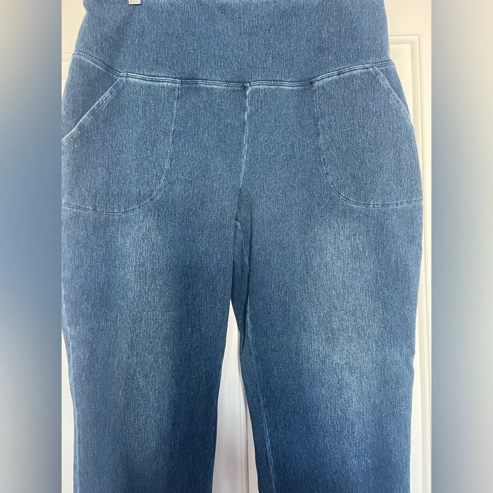 QVC Women With Control Fringed Ankle Jeans. Size L NWOT Run large fit like XL - Picture 2 of 6